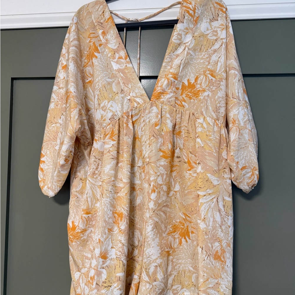 Lush Cream and Orange Patterned Garment
